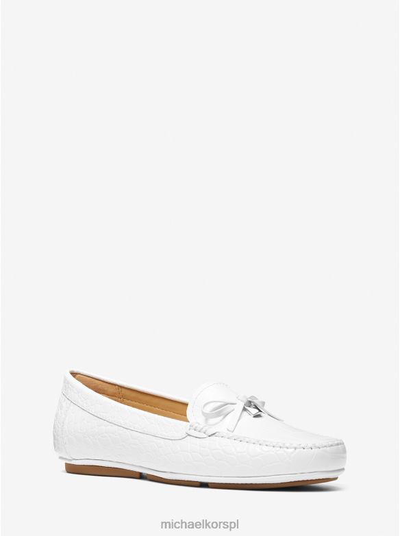 Mokasyny Juliette ze sztucznej skóry z wytłoczonym wzorem krokodyla kobiety Michael Kors optyczna biel LHN662233 buty