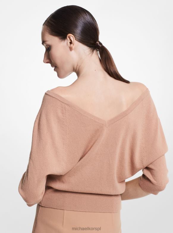 Kolekcja kaszmirowy sweter z odkrytymi ramionami kobiety Michael Kors opalenizna LHN663680 odzież