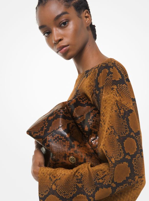 Kolekcja Torba na lunch z wytłoczonym monogramem Pythona kobiety Michael Kors kasztan LHN661645 Akcesoria